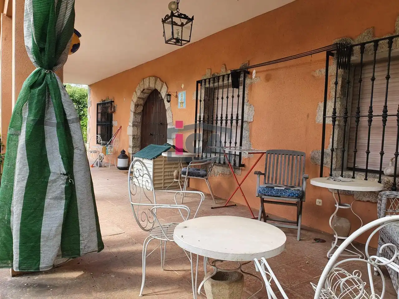 Chalet con piscina en venta en POLIGONO 25, LA GRANJA, imagen 4