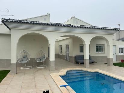 Piscina de Casa o xalet en venda en Olocau amb Aire condicionat, Jardí privat i Terrassa