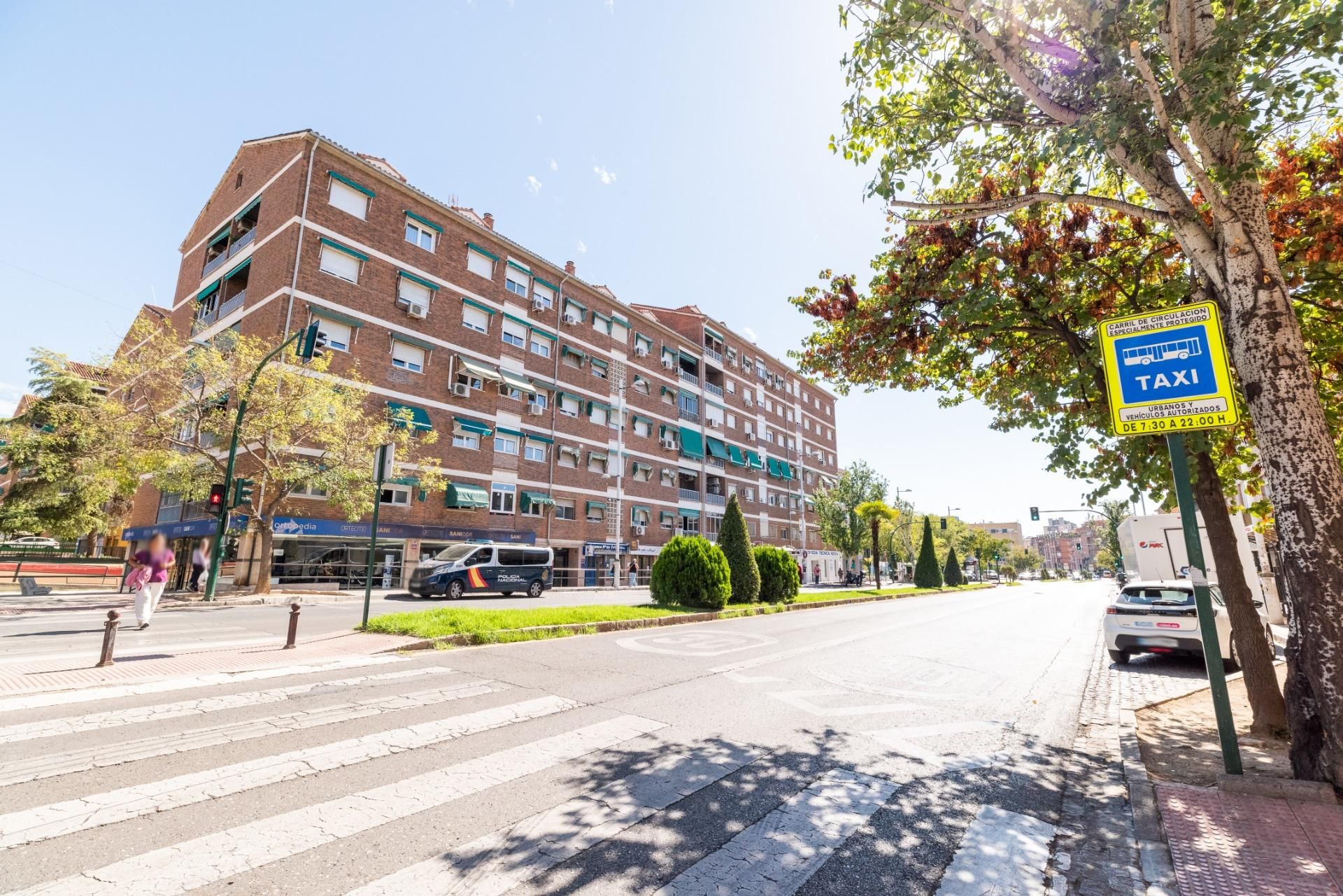Vista exterior de Pis en venda en  Granada Capital amb Aire condicionat, Traster i Balcó