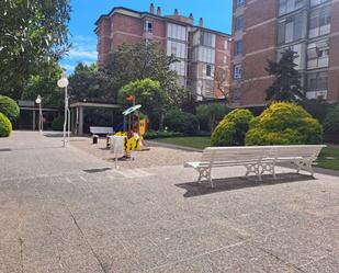 Exterior view of Flat to rent in Sabadell  with Heating, Parquet flooring and Balcony