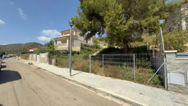 Terreny residencial en venda a Carrer Cosmos 6, imagen 2