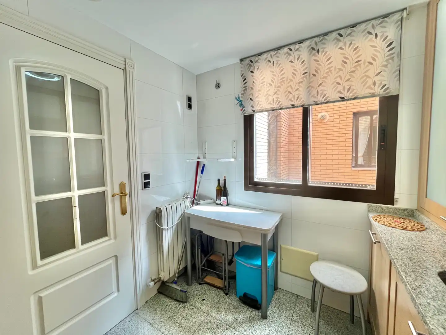 Küche von Maisonette zum Verkauf in Zaragoza mit Klimaanlage, Heizung und Parkett