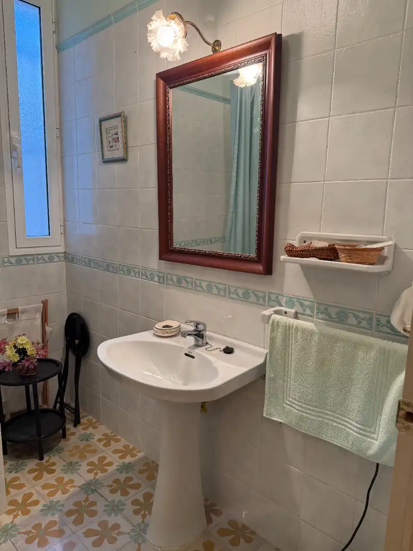 Bany de Casa o xalet en venda en Calatorao amb Calefacció, Jardí privat i Terrassa