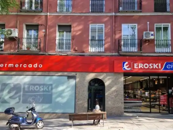Local comercial en venda a Paseo de Extremadura 47, imagen 2