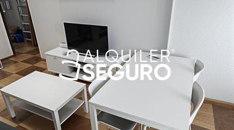 Foto 3 de Pis de lloguer a Barriada Villegas, Villegas, Sevilla