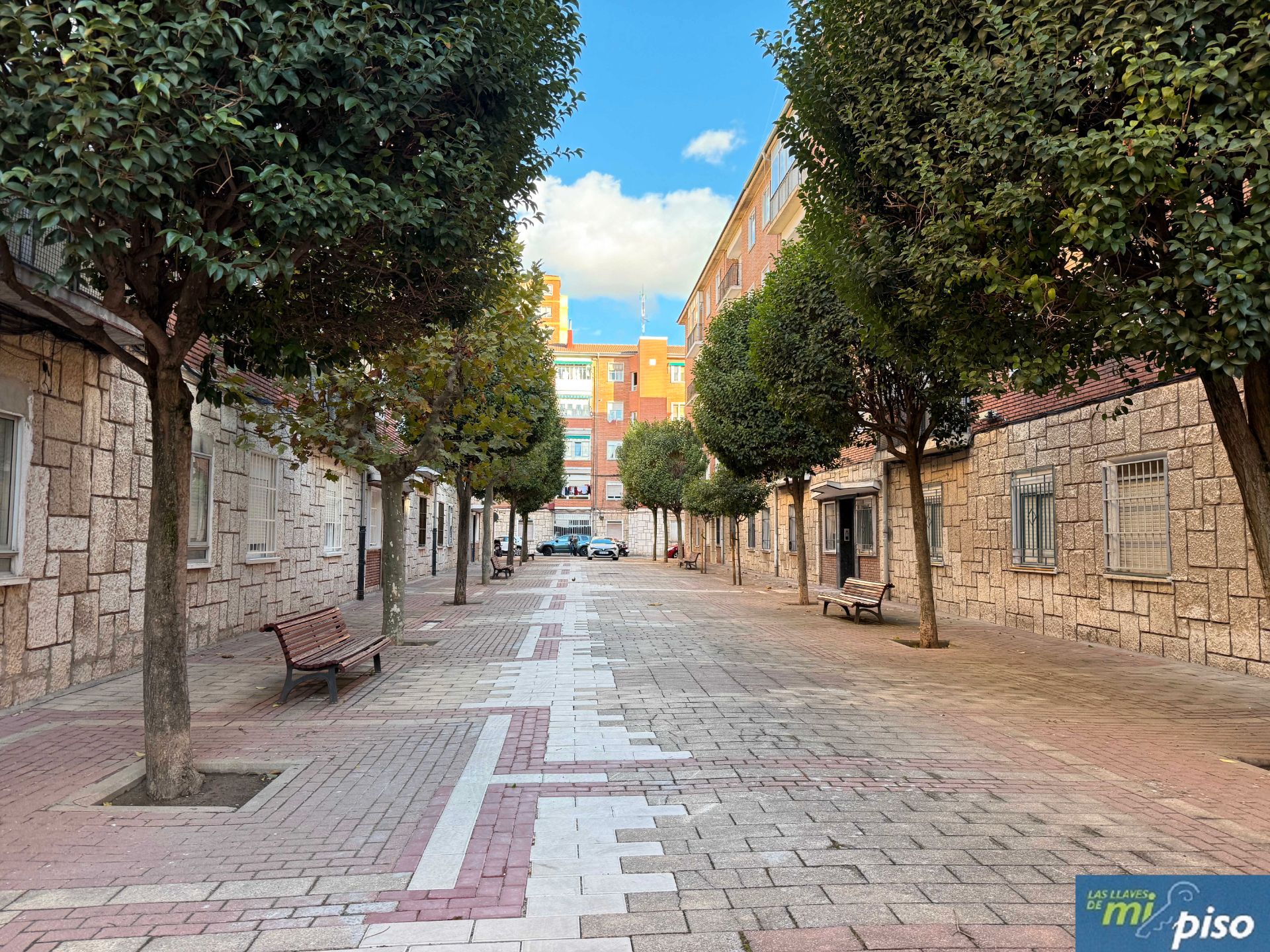 Exterior view of Flat for sale in Valladolid Capital  with Heating, Parquet flooring and Terrace