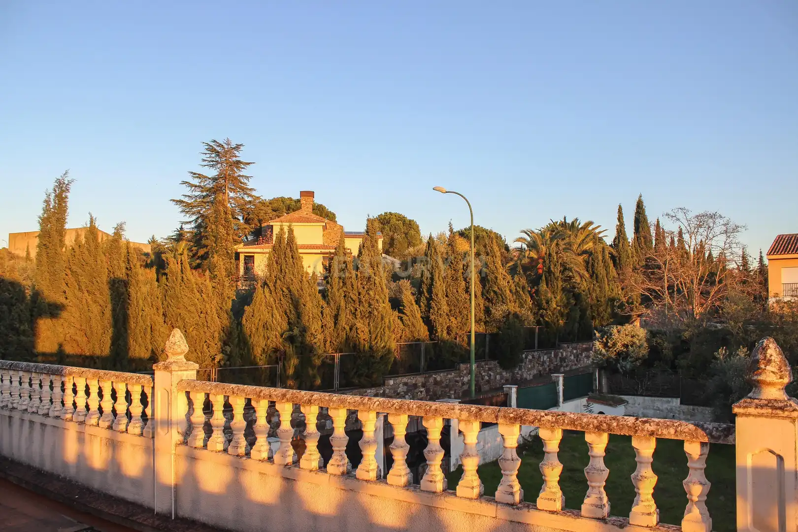 Jardí de Casa o xalet en venda en Cáceres amb Aire condicionat, Jardí privat i Traster