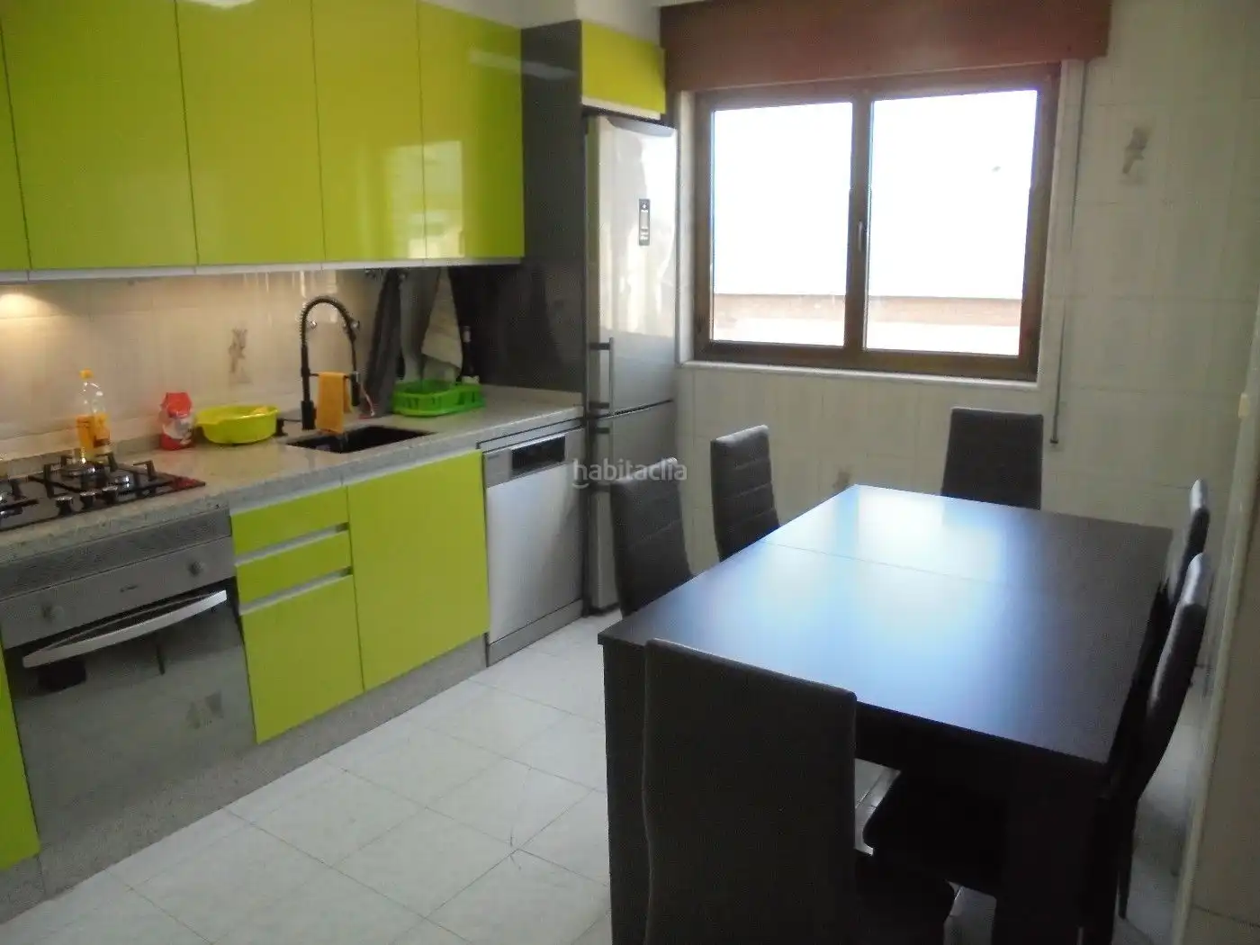 Appartamento con ascensore in affitto a Avenida de la Cemba 75