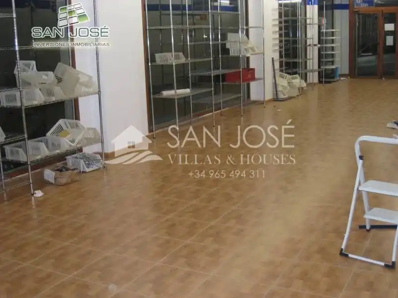 Business premises to rent in Aspe Centro