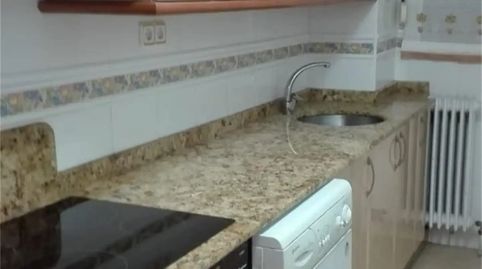 Foto 2 de Piso en venta en Calle Huesca, 34, Jesuitas, Logroño