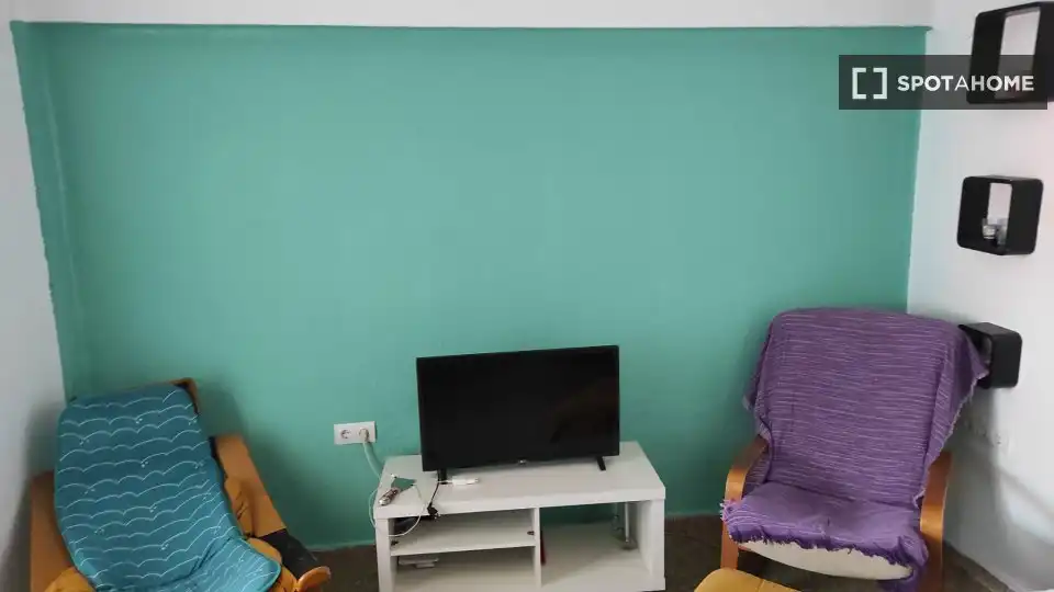 Sala de estar de Piso para compartir en Moncada con Aire acondicionado, Calefacción y Amueblado
