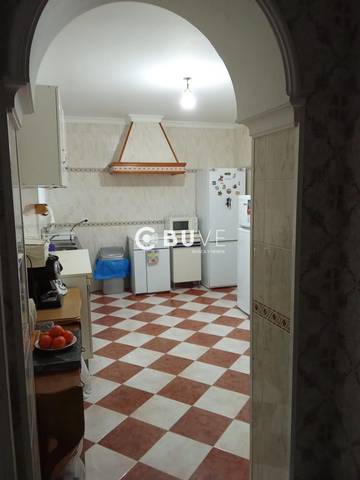 Casa-chalet en Venta en higuera en El Coronil