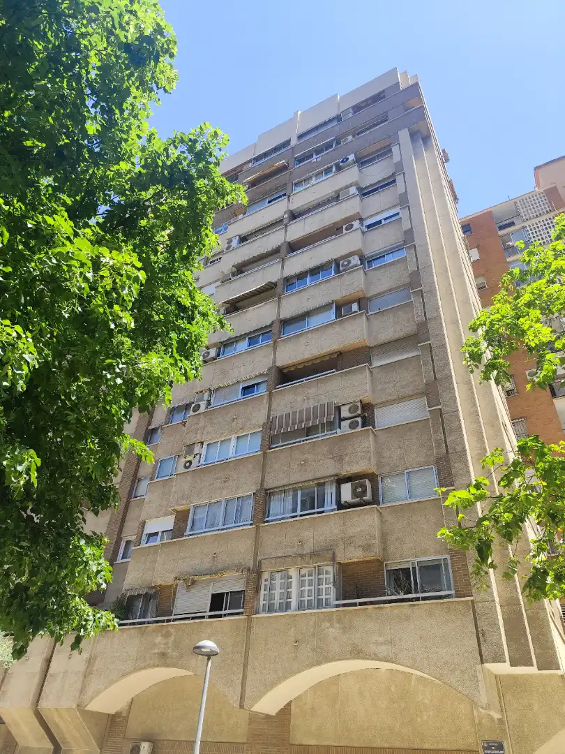 Exterior view of Flat for rent in Valencia  with Air Conditioner, Furnished and Washing machine