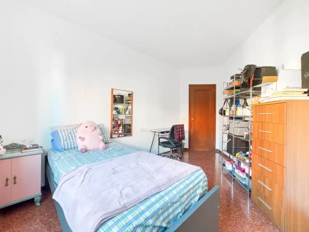Bedroom of Flat for sale in Figueres  with Furnished
