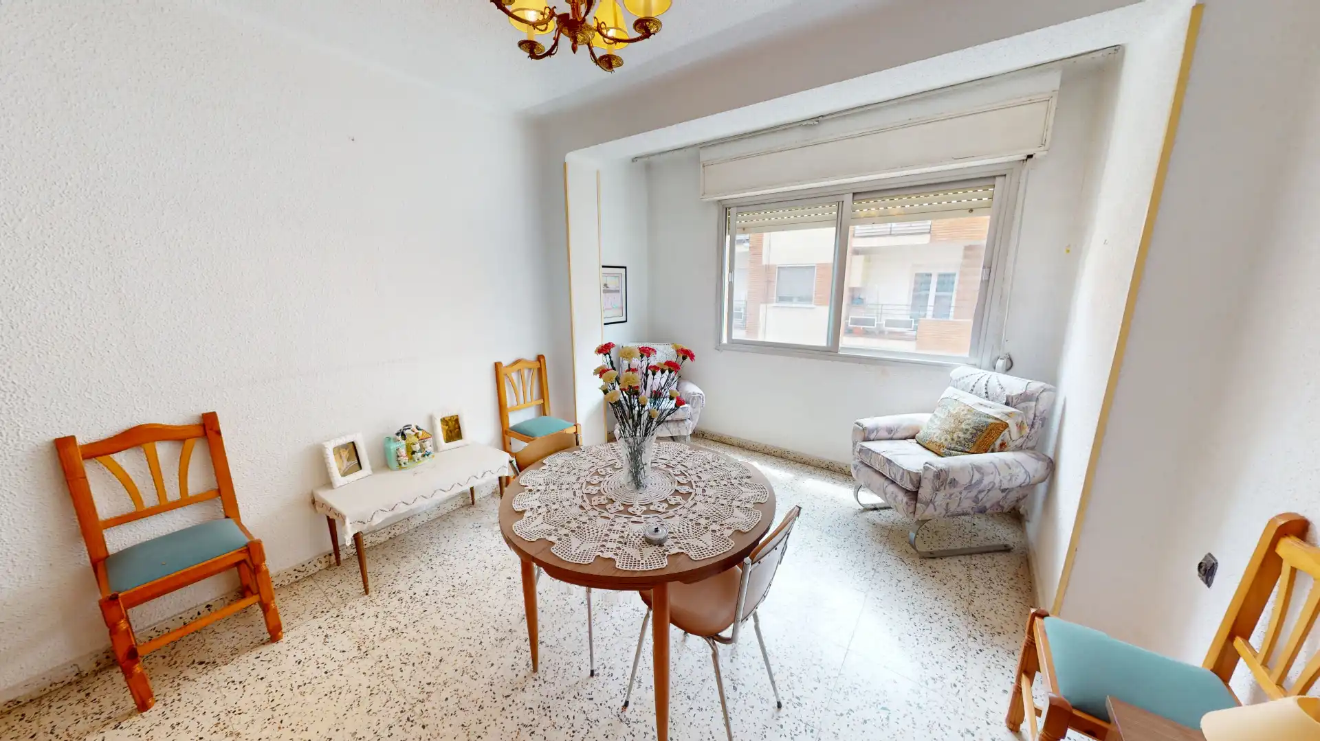 Sala d'estar de Pis en venda en Albacete amb Moblat