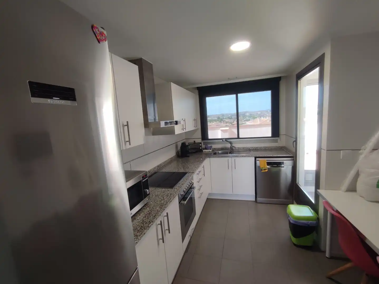 Cuina de Àtic de lloguer en Murcia amb Aire condicionat, Calefacció i Terrassa