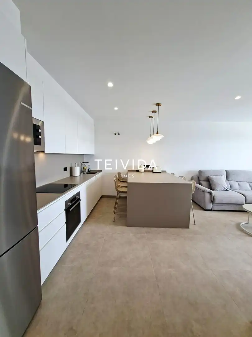 Cocina de Piso de alquiler en Adeje con Terraza, Piscina y Amueblado