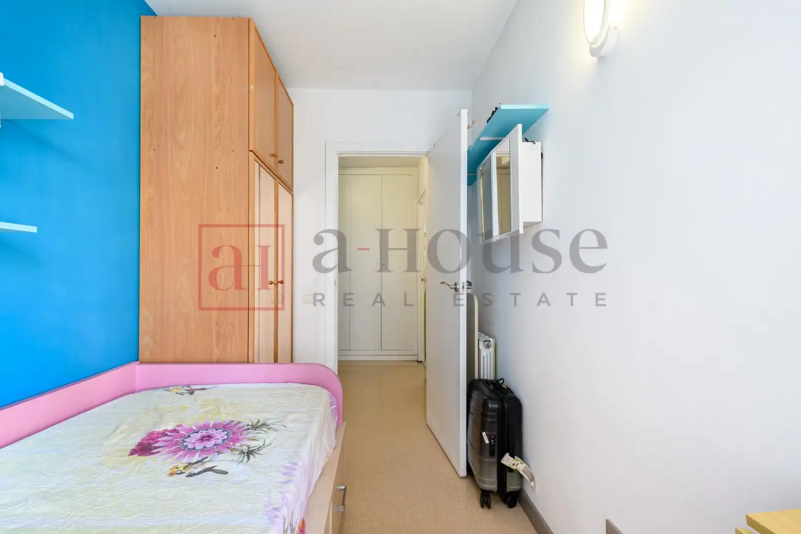 Bedroom of Flat for sale in Barcelona  with Air Conditioner, Heating and Terrace