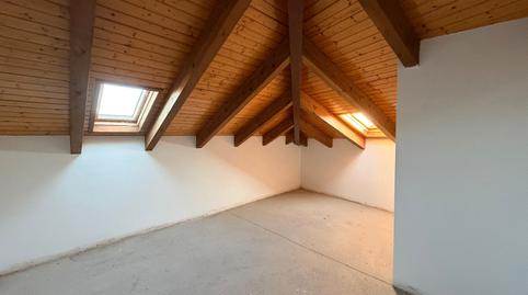 Photo 3 of Single-family semi-detached for sale in Travesía del Monasterio, 18, Cacabelos, León