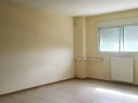 Habitación de Piso en venta en Móstoles con Aire acondicionado