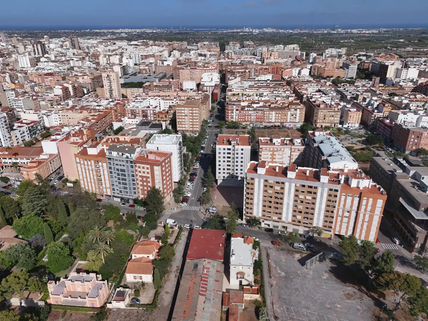 Vista exterior de Pis en venda en Castellón de la Plana / Castelló de la Plana amb Calefacció, Terrassa i Balcó