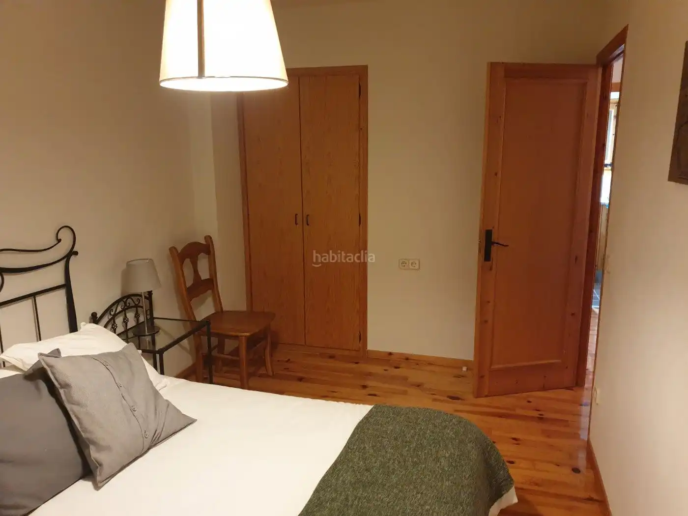 Triplex with garden to rent in Carrer Llevant 1, imagen 11
