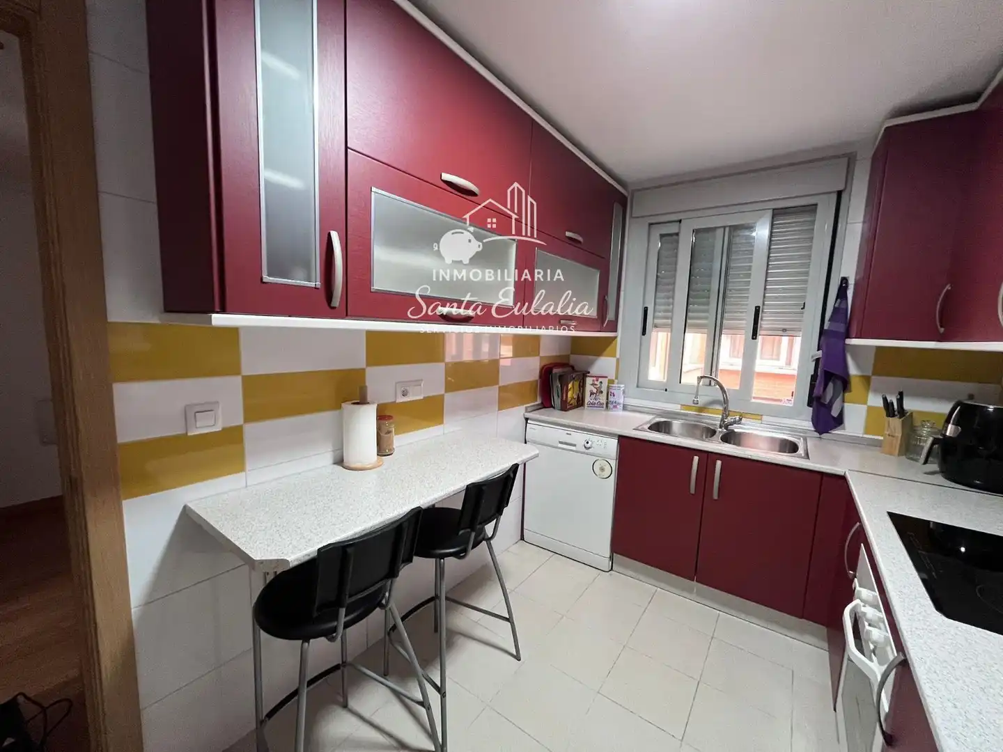 Cuina de Pis en venda en Mérida amb Aire condicionat, Calefacció i Parquet