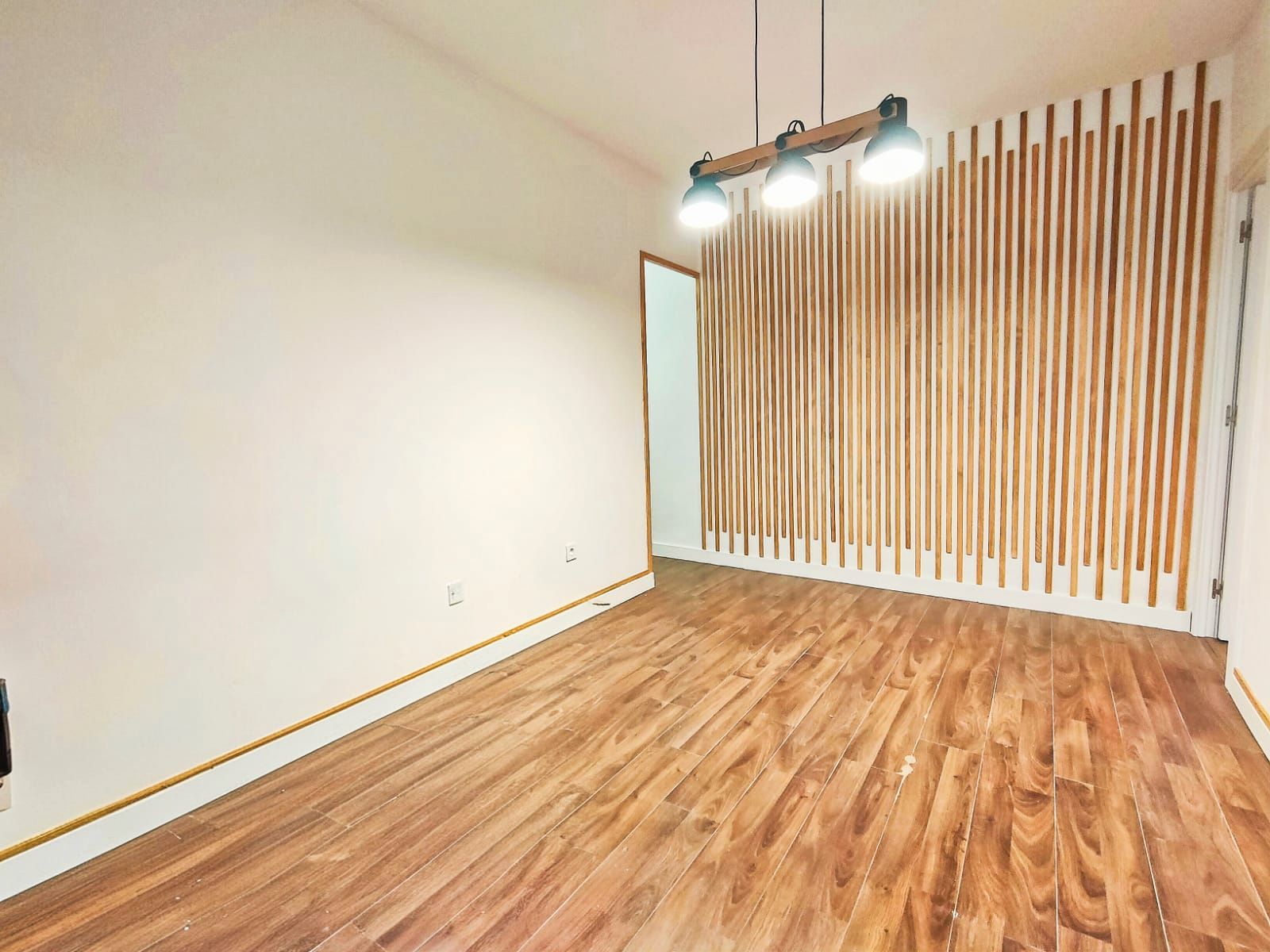 Piso de alquiler en Carrer de Samaniego, La Teixonera