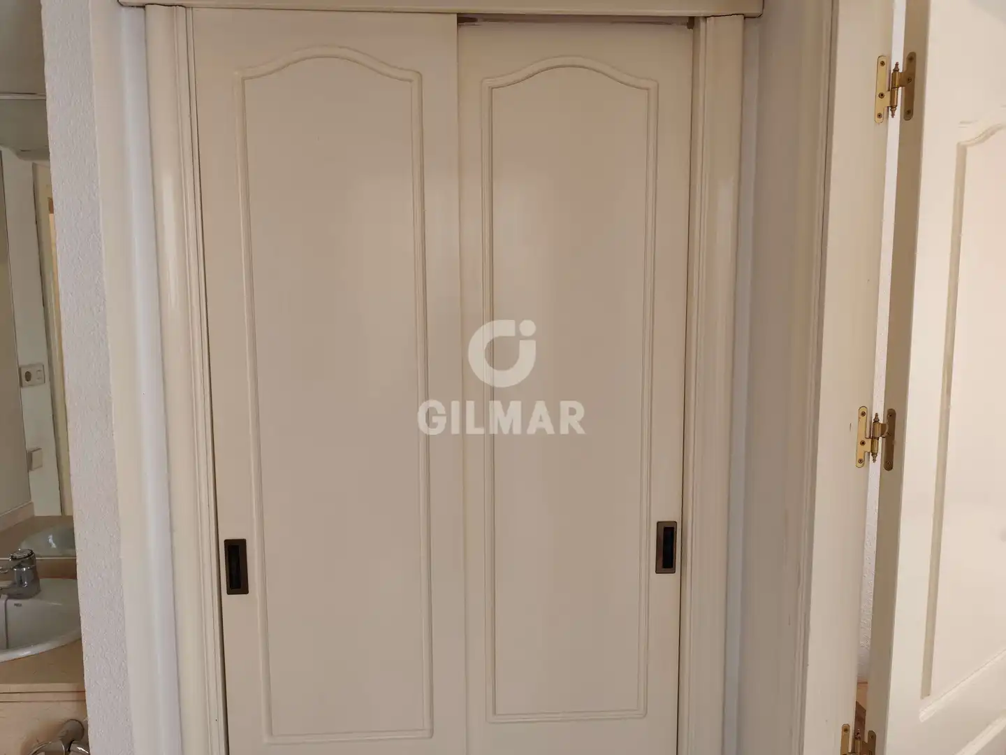 Habitación de Apartamento de alquiler en Sevilla con Calefacción y Amueblado
