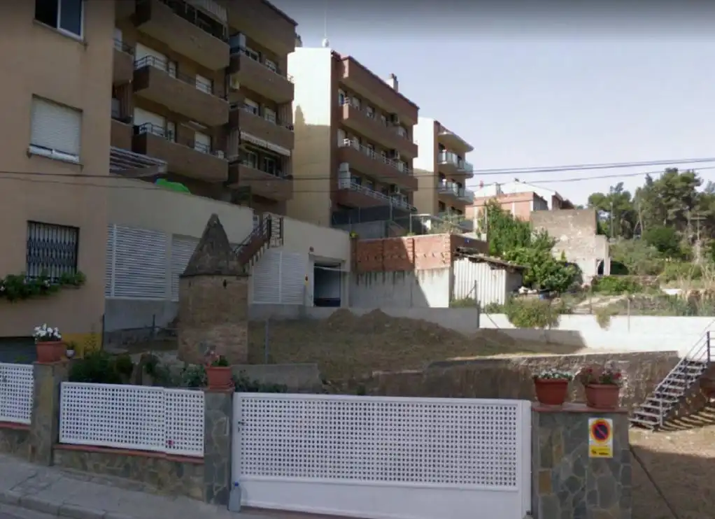 Exterior view of Garage for sale in Vallirana