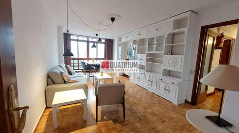 Photo 3 of Flat to rent in De Rosalía de Castro, Ensanche - Sar, A Coruña