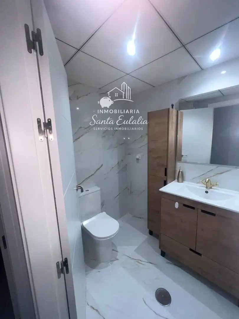 Baño de Piso en venta en Mérida con Aire acondicionado, Terraza y Horno