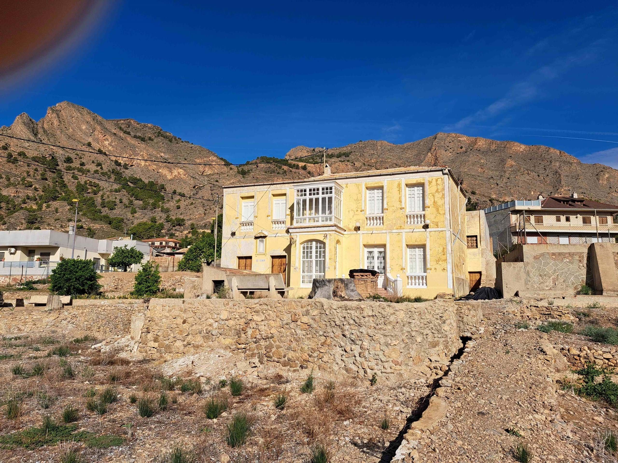Vista exterior de Residencial en venda en Orihuela