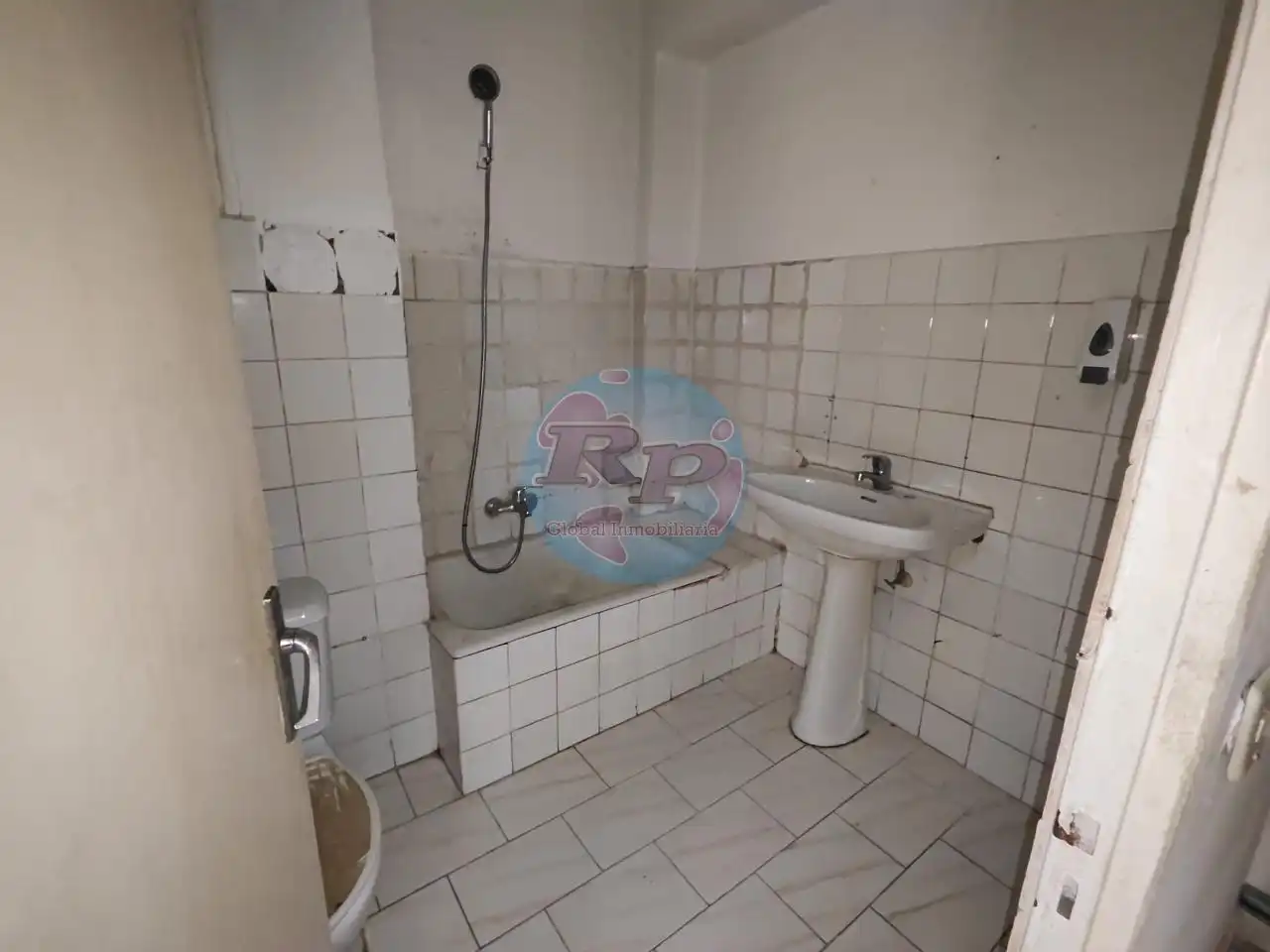 Baño de Piso en venta en León Capital  con Trastero