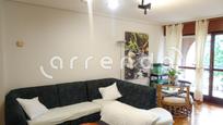 Sala d'estar de Pis de lloguer en Santander amb Calefacció, Terrassa i Moblat