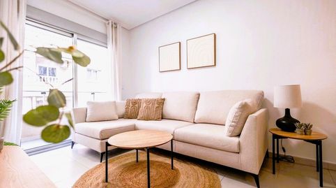 Foto 2 de Apartamento en venta en Calle C. Moriones, 27, Las Piscinas Naturales, Torrevieja
