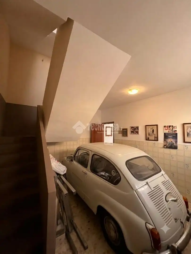 Casa adosada en venta en Sevilla con Aire acondicionado y Balcón