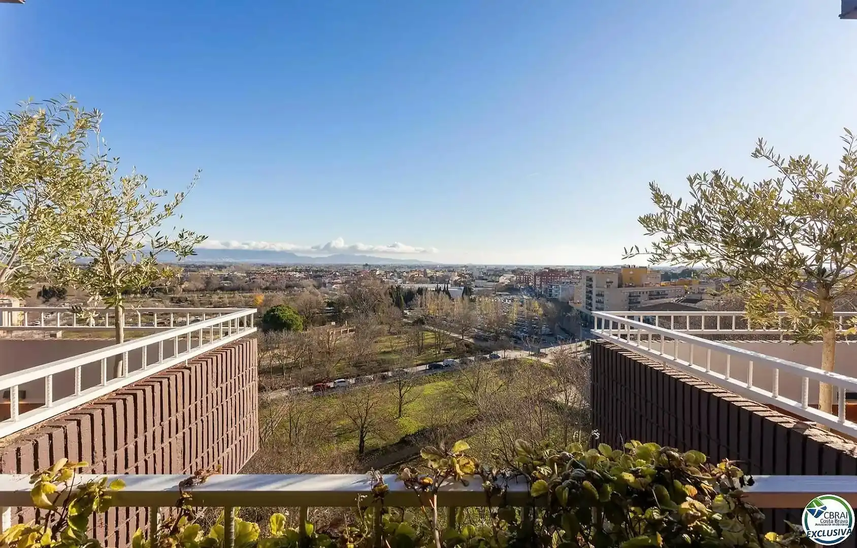 Vista exterior de Piso en venta en Figueres con Aire acondicionado, Calefacción y Terraza
