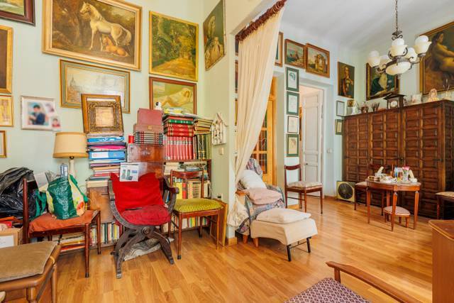 Piso en Venta en Calle de Lavapiés en Embajadores - Lavapiés