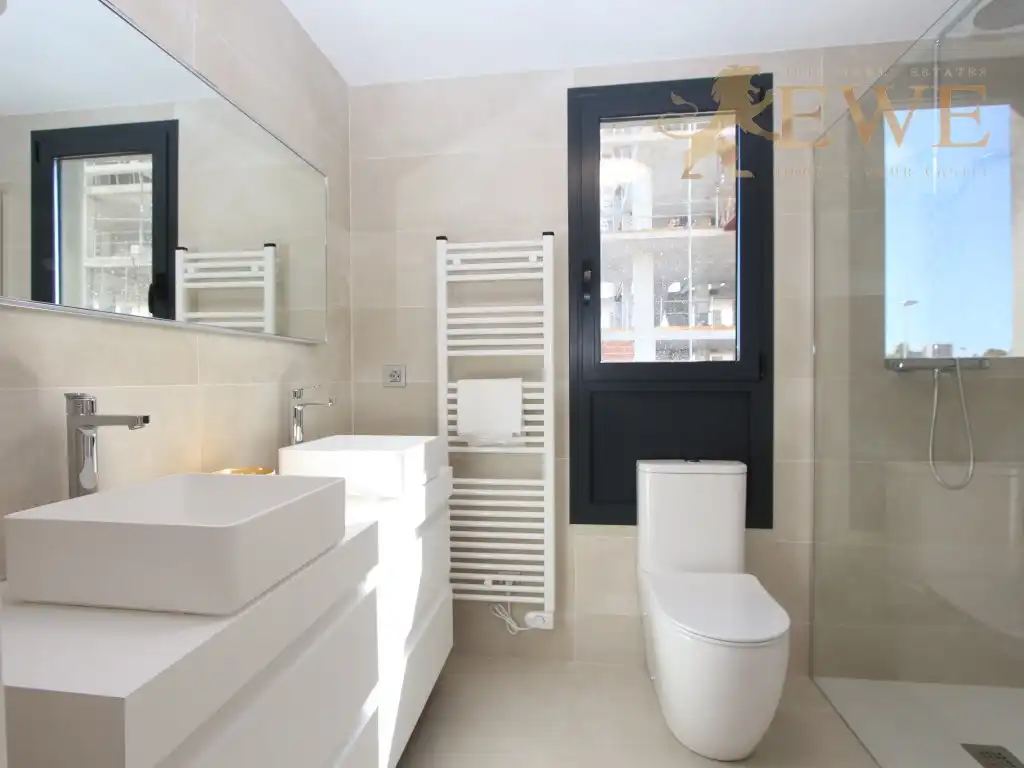 Penthouse with pool for sale in Calle Eslovaquia, imagen 29