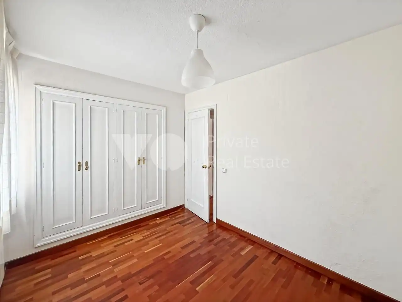Habitación de Piso de alquiler en Majadahonda con Aire acondicionado, Calefacción y Parquet