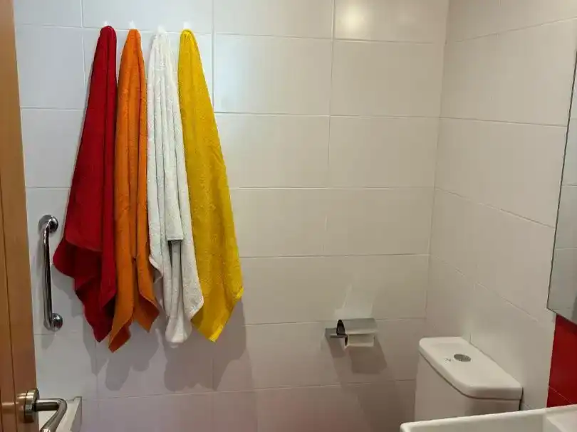 Baño de Piso en venta en Corcubión con Parquet y Amueblado