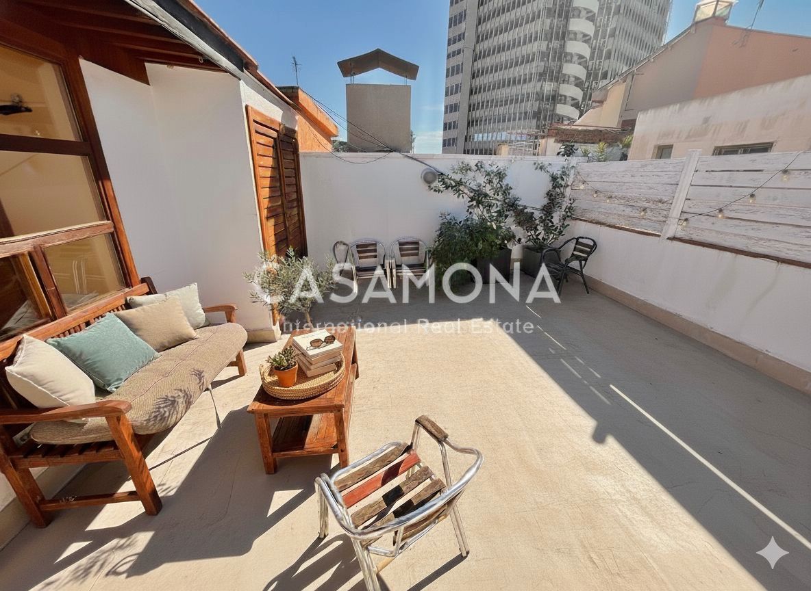 Terrace of Duplex to rent in  Barcelona Capital  with Air Conditioner, Heating and Terrace