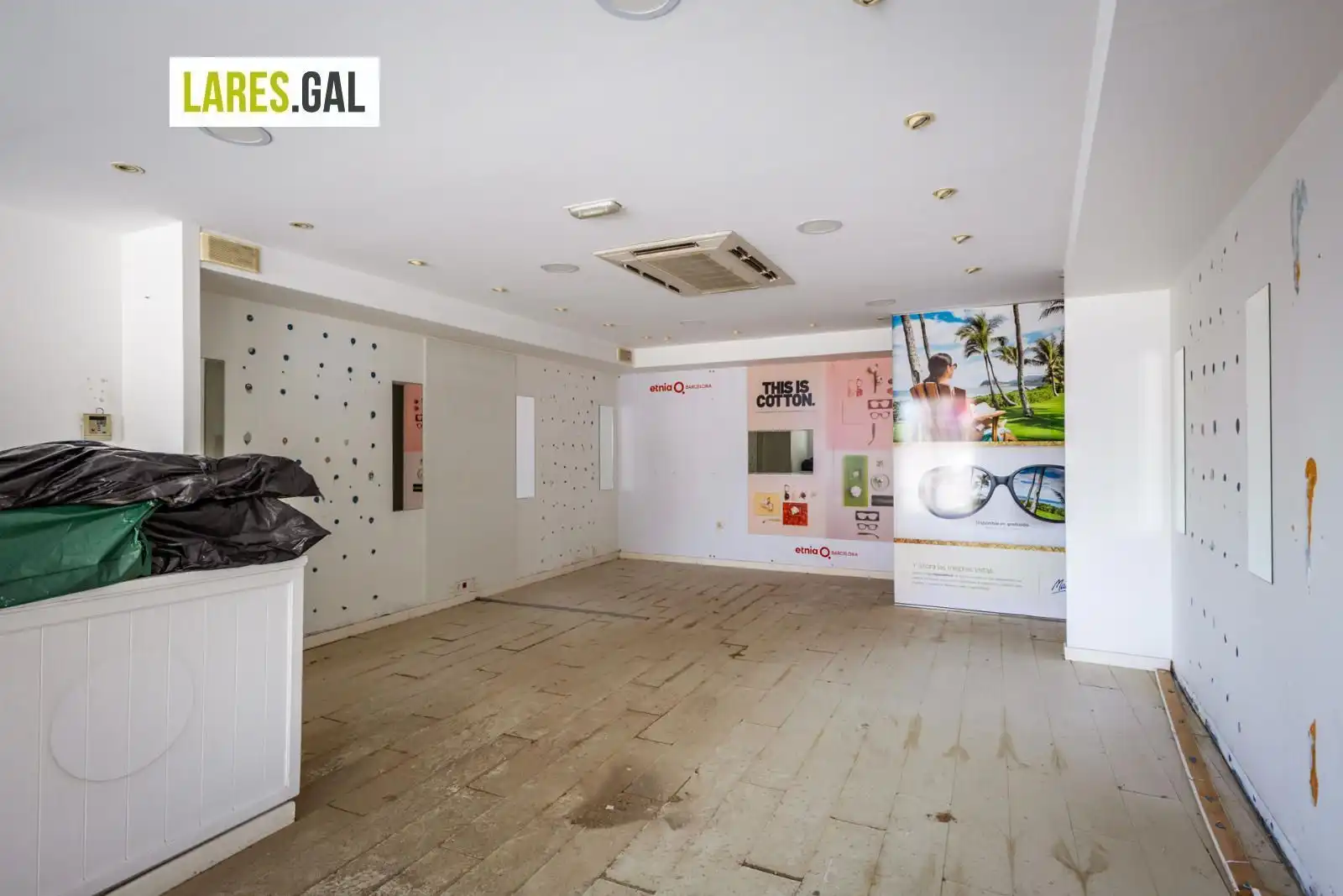 Casa o xalet en venda en Cangas  amb Terrassa i Traster