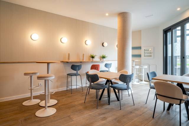 Piso en Alquiler en Calle de María de las Mercedes de Borbón, 278 en Valdebebas - Valdefuentes