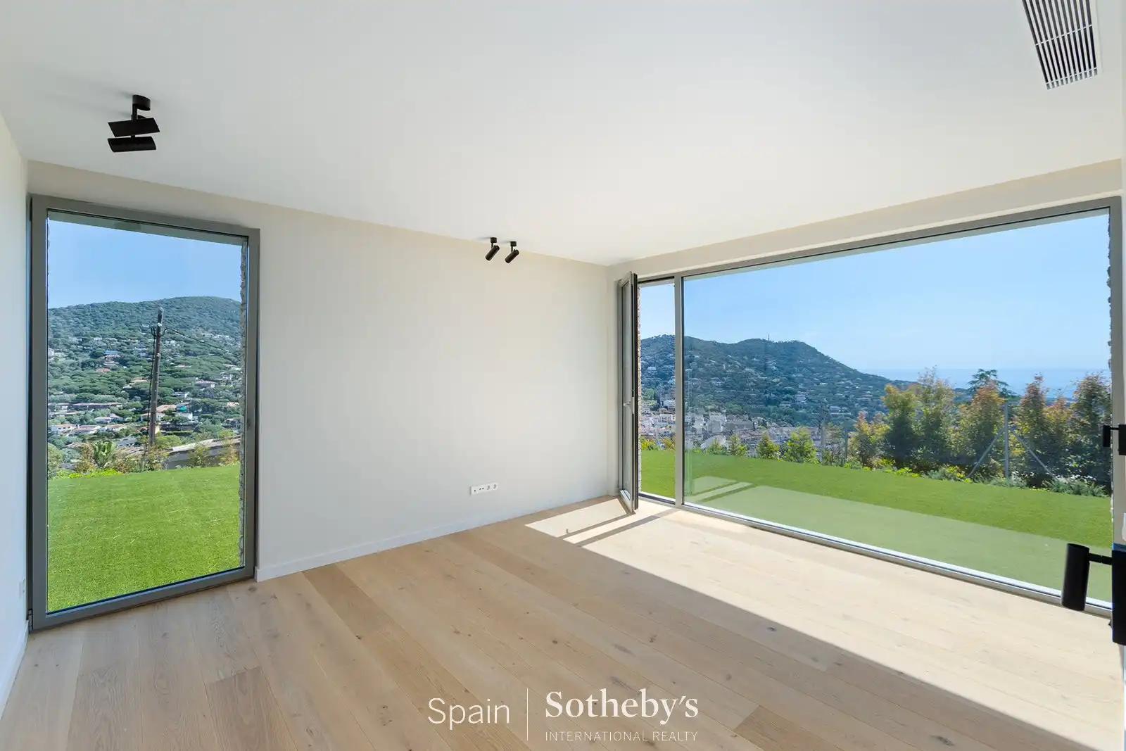 Casa amb piscina en venda a Carrer Bellesguard, imagen 34