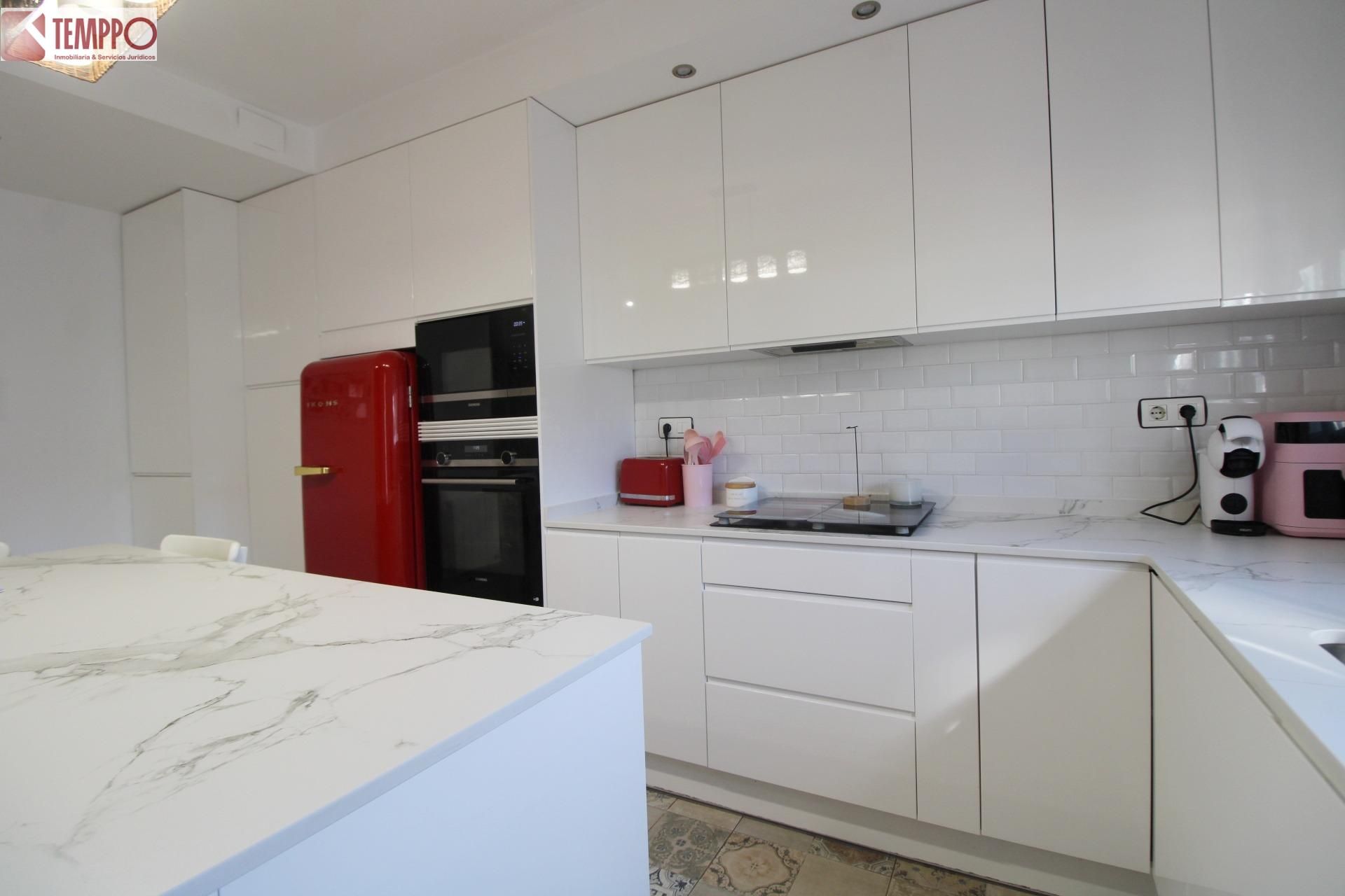 Kitchen of Single-family semi-detached for sale in El Vendrell  with Air Conditioner, Heating and Terrace