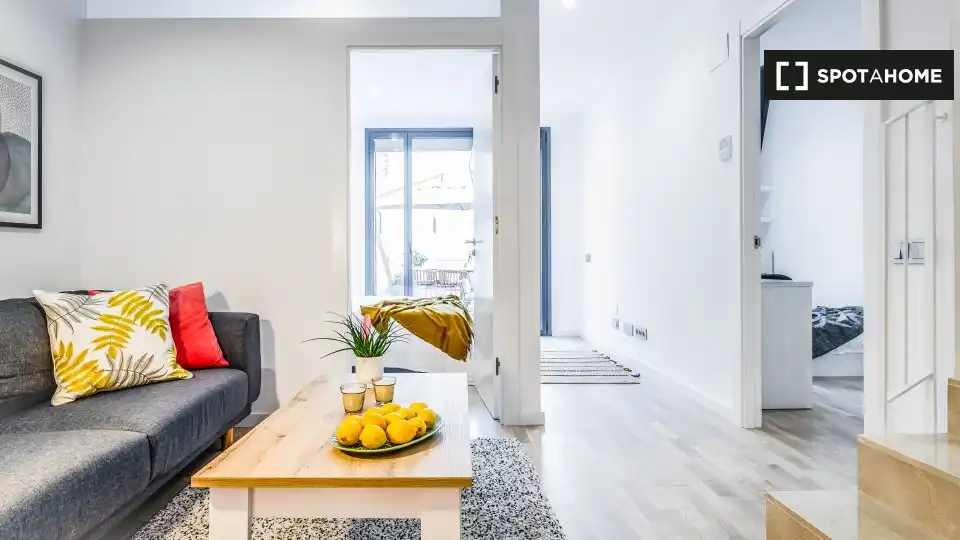 Living room of Flat for share in Barcelona  with Air Conditioner, Heating and Furnished