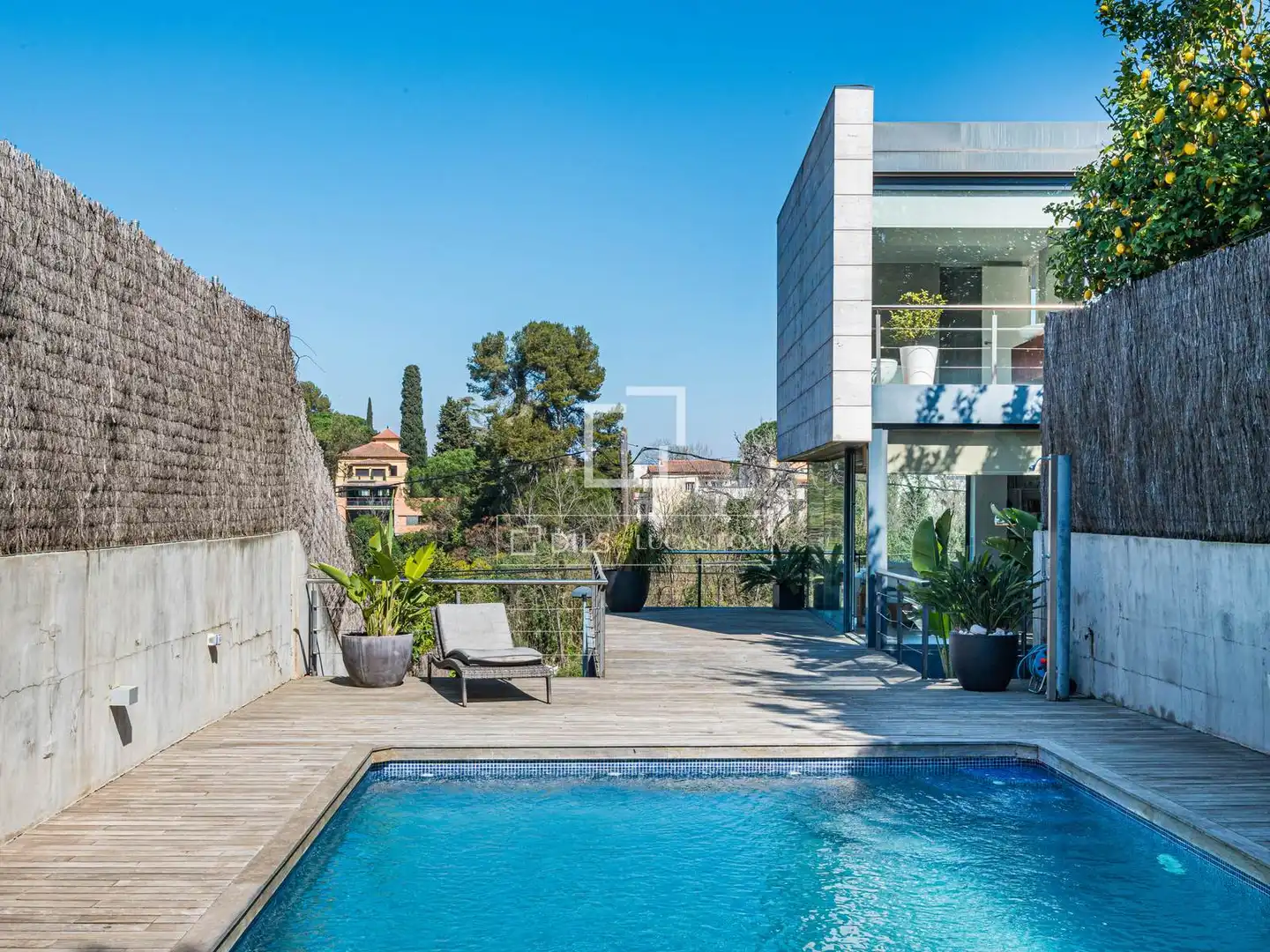 Piscina de Casa o xalet en venda en Sant Cugat del Vallès amb Aire condicionat, Calefacció i Terrassa