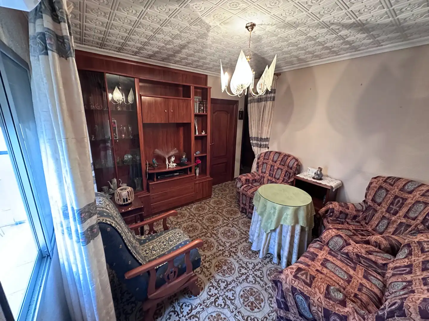 Wohnzimmer von Wohnung zum Verkauf in Jaén mit Klimaanlage, Abstellraum und Möbliert